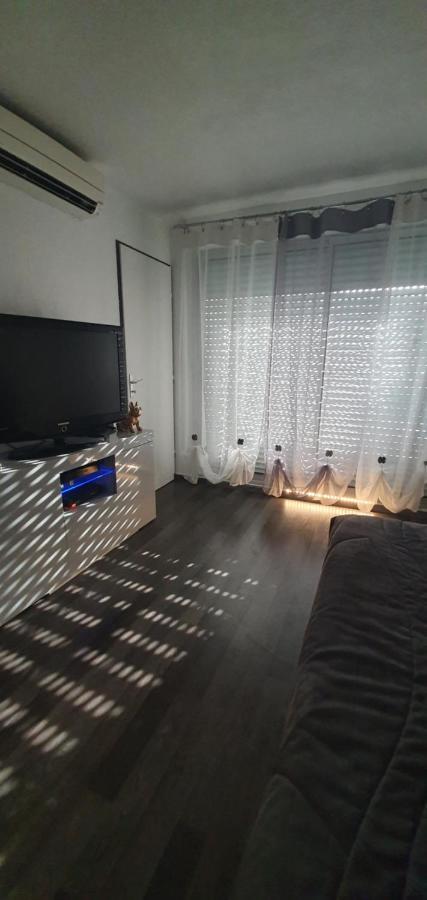 Nouveau bien lumineux tout confort en centre ville Sète Extérieur photo